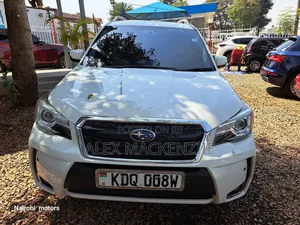 Subaru Forester 2017 White