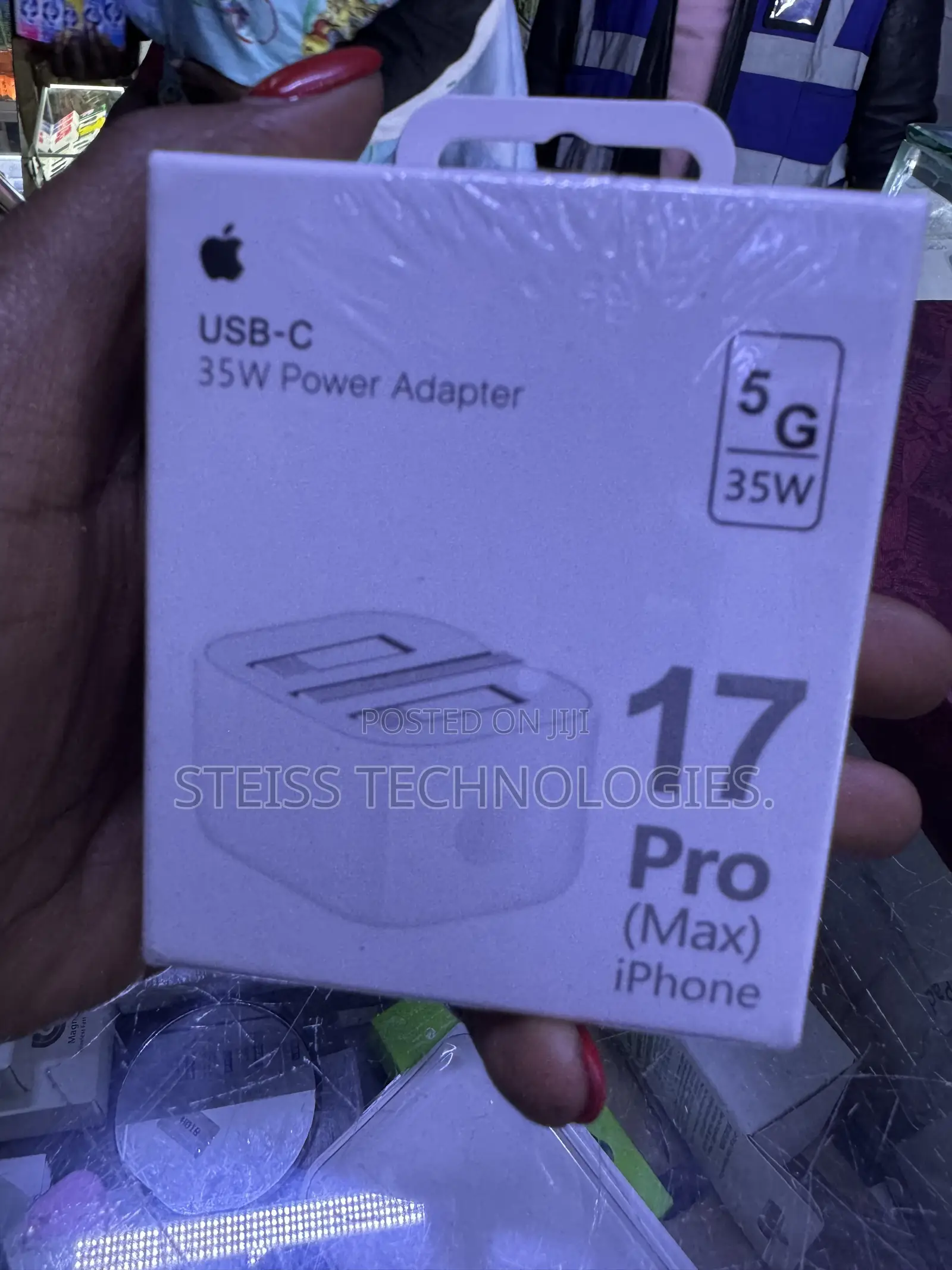 35w iPhone 17pro Max Adapter