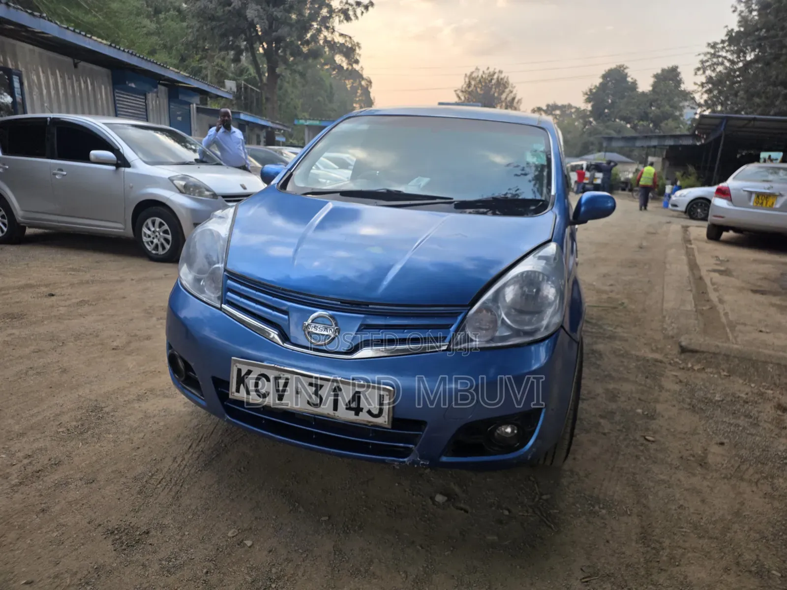 Nissan Note 2012 Blue