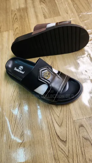 Timberland Leather Slides