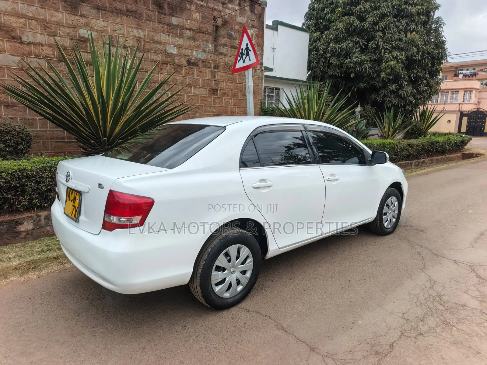 Toyota Axio 2012 White