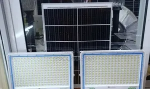 2in1 Solar Floodlight/Quality jSot 200watts 2in1 Floodlight