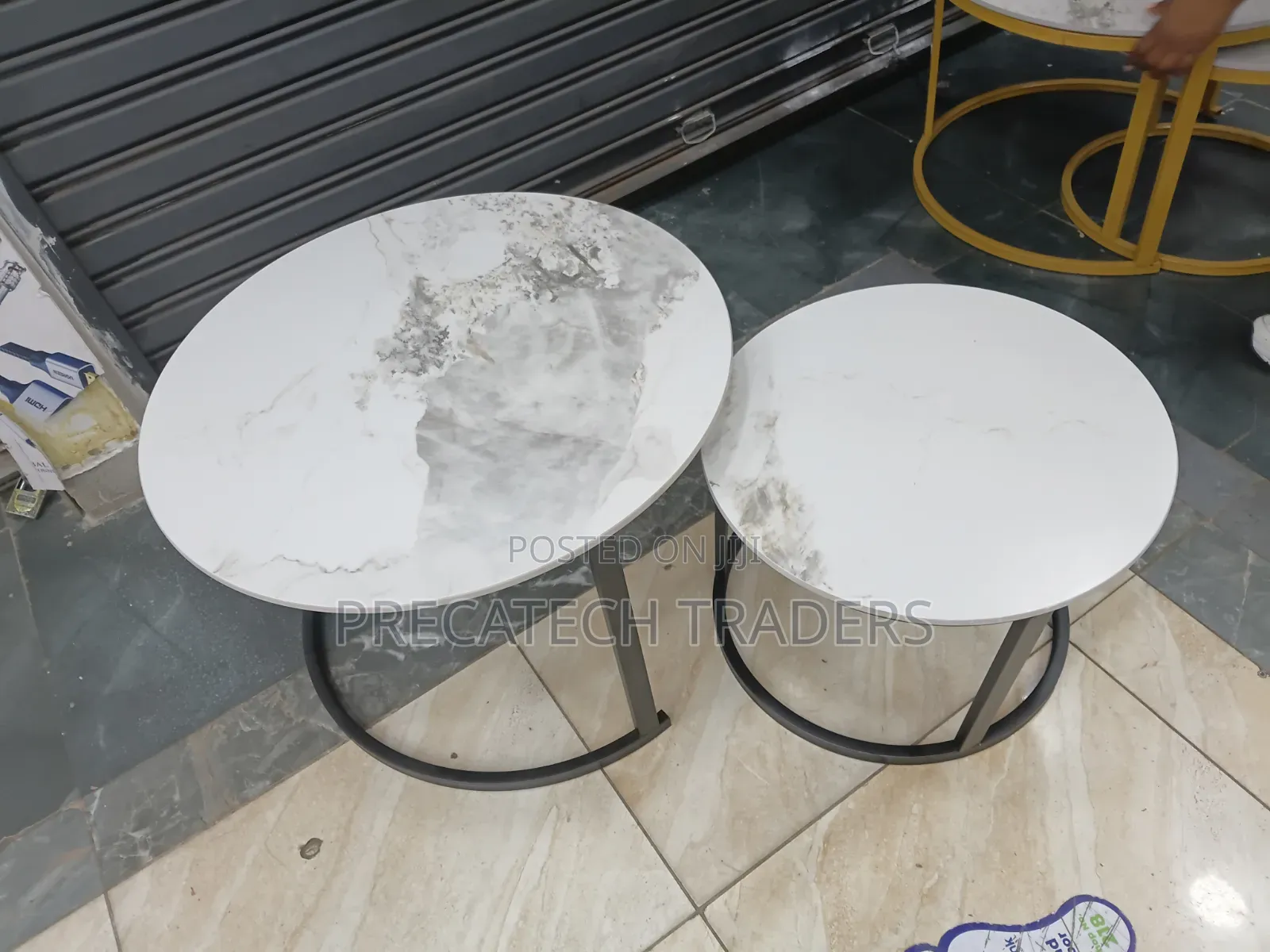 2-Piece Round Coffee Table With Marble Finish