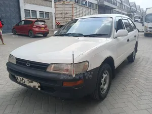 Toyota Corolla 2003 White