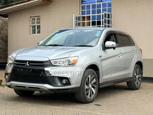 Mitsubishi RVR 2019 Silver