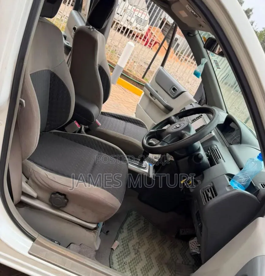 Nissan X-Trail 2006 Pearl