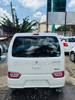 Suzuki Wagon R 2019 Silver