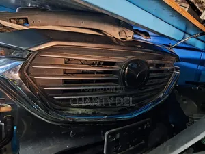 Mazda CX8 Grille With Camera and Glass Logo