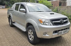 Toyota Hilux 2007 Silver