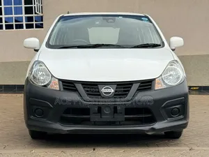Nissan Advan 2018 White