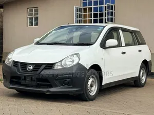 Nissan Advan 2018 White