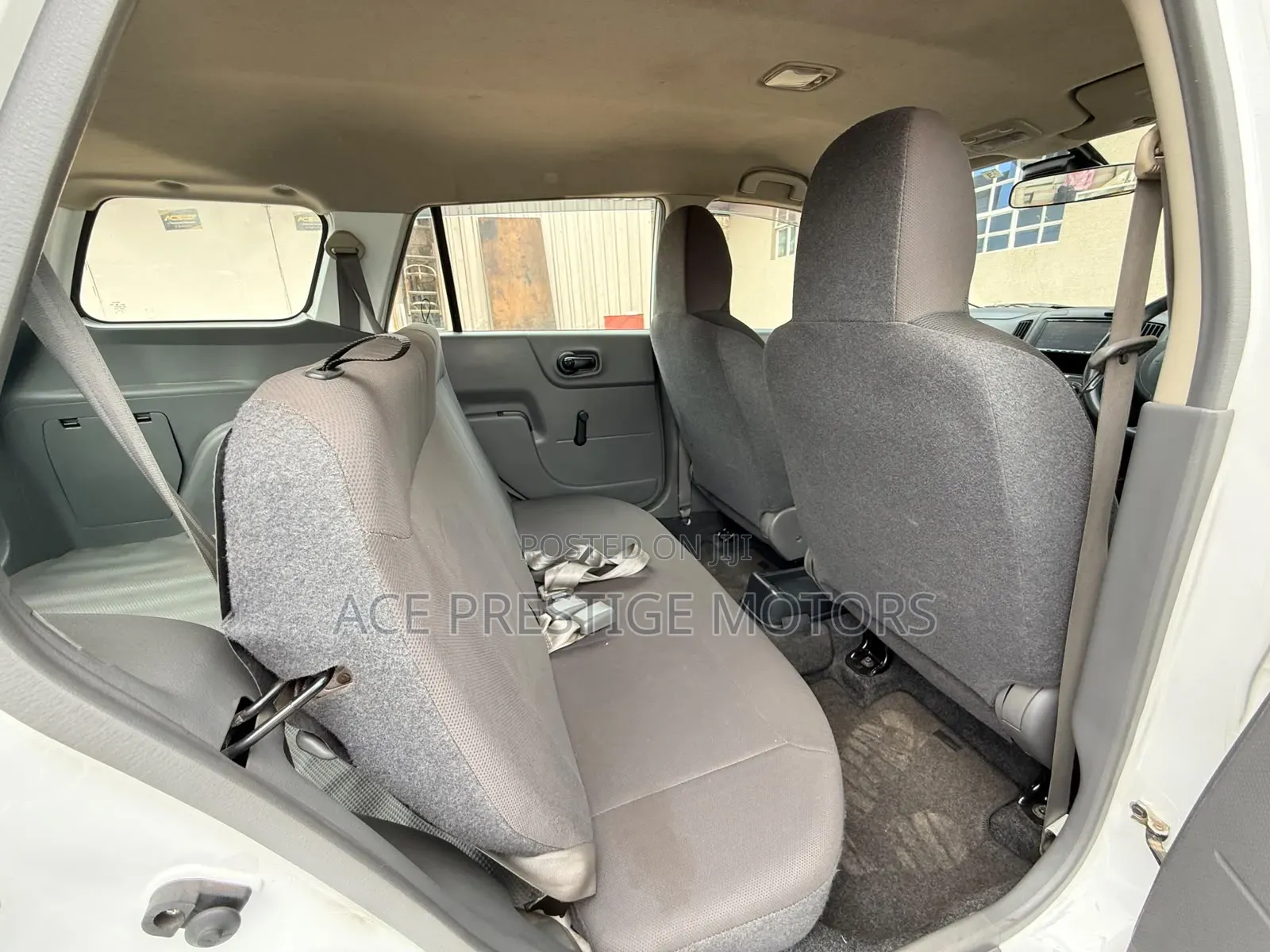 Nissan Advan 2018 White