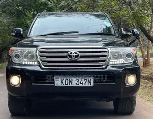 Toyota Land Cruiser 2014 Burgundy