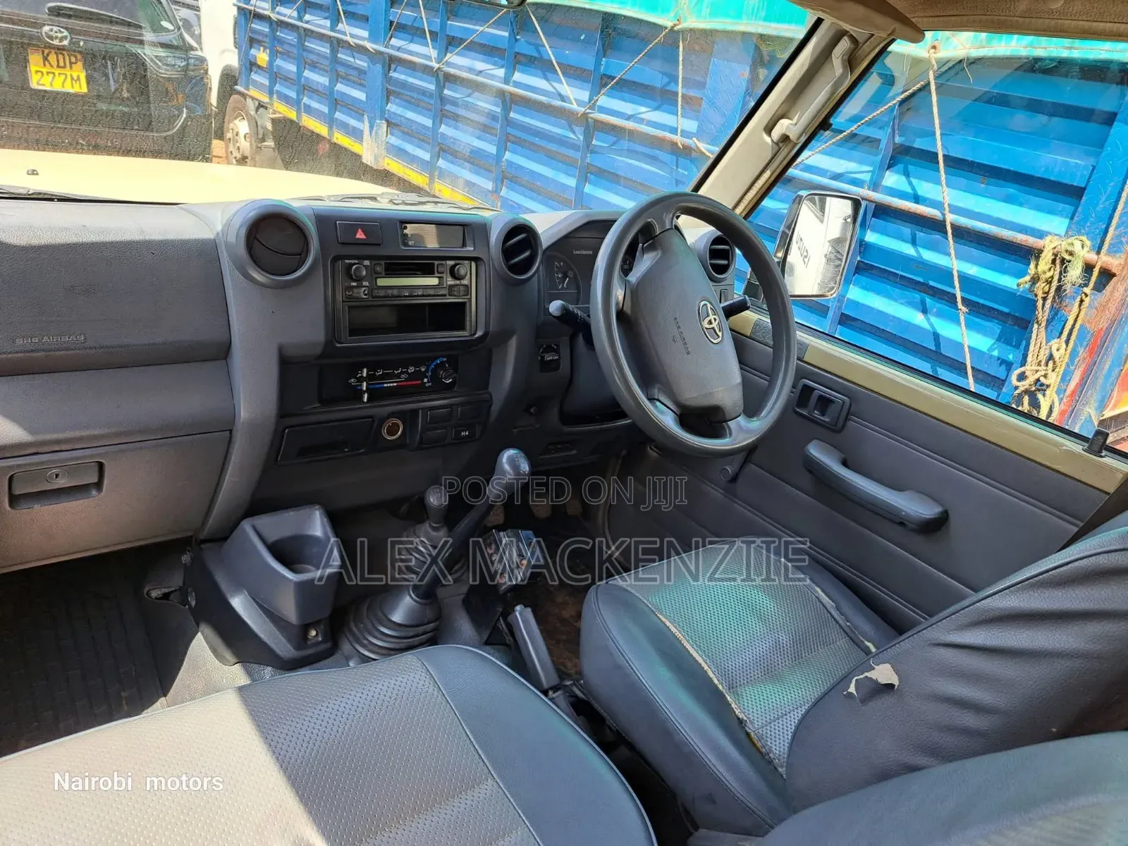 Toyota Land Cruiser 2010 Ivory