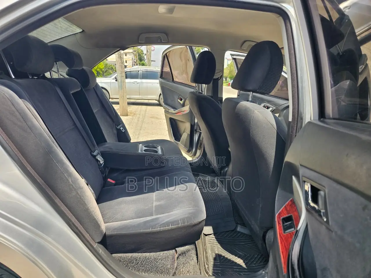 Toyota Allion 2012 Silver