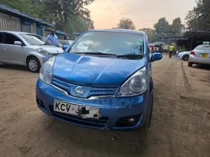 Nissan Note 2012 Blue