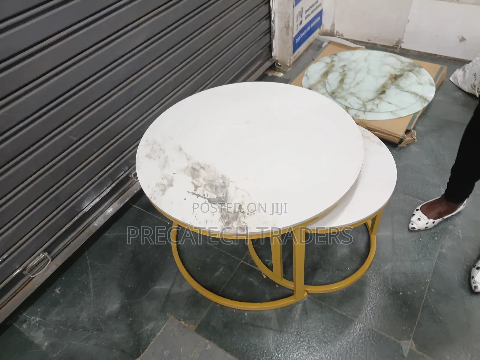 Modern Pure Marble Round Nesting Tables