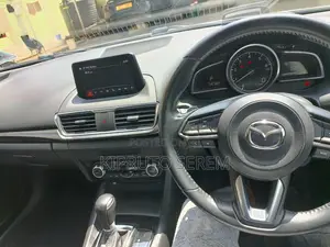 Mazda Axela 2019 Silver