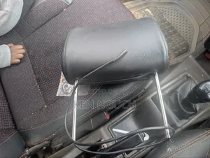 Headrest TFT LED Monitor With Pillow