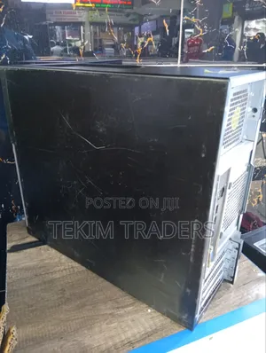 Desktop Computer Dell OptiPlex 3020 4GB Intel Core i5 HDD 500GB