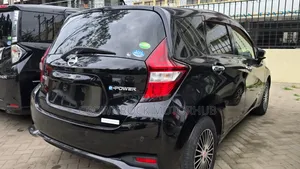 Nissan Note 2019 Black
