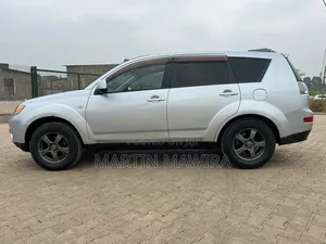 Mitsubishi Outlander 2007 Silver