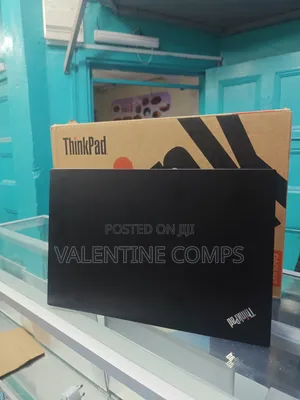 Laptop Lenovo ThinkPad E15 8GB Intel Core i3 SSD 256GB