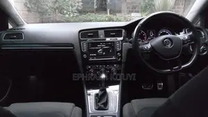 Volkswagen Golf 2015 Blue