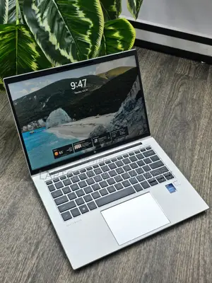 Laptop HP EliteBook 840 G9 8GB Intel Core i7 SSD 512GB