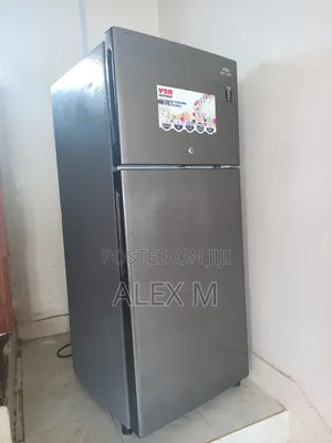 Von Hotpoint Double Door Fridge 248L (Frost Free) – Used