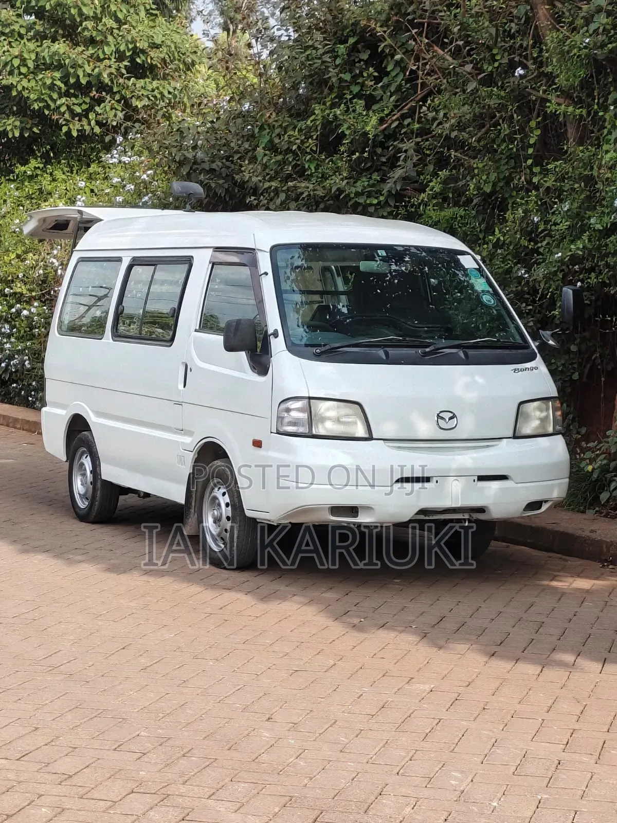 Mazda B-series 2015 White