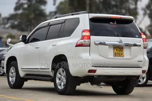 Toyota Land Cruiser Prado 2016 White