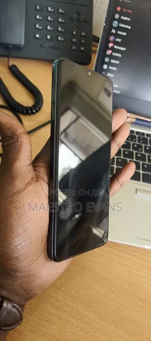 Tecno Spark 10C 128 GB Graphite