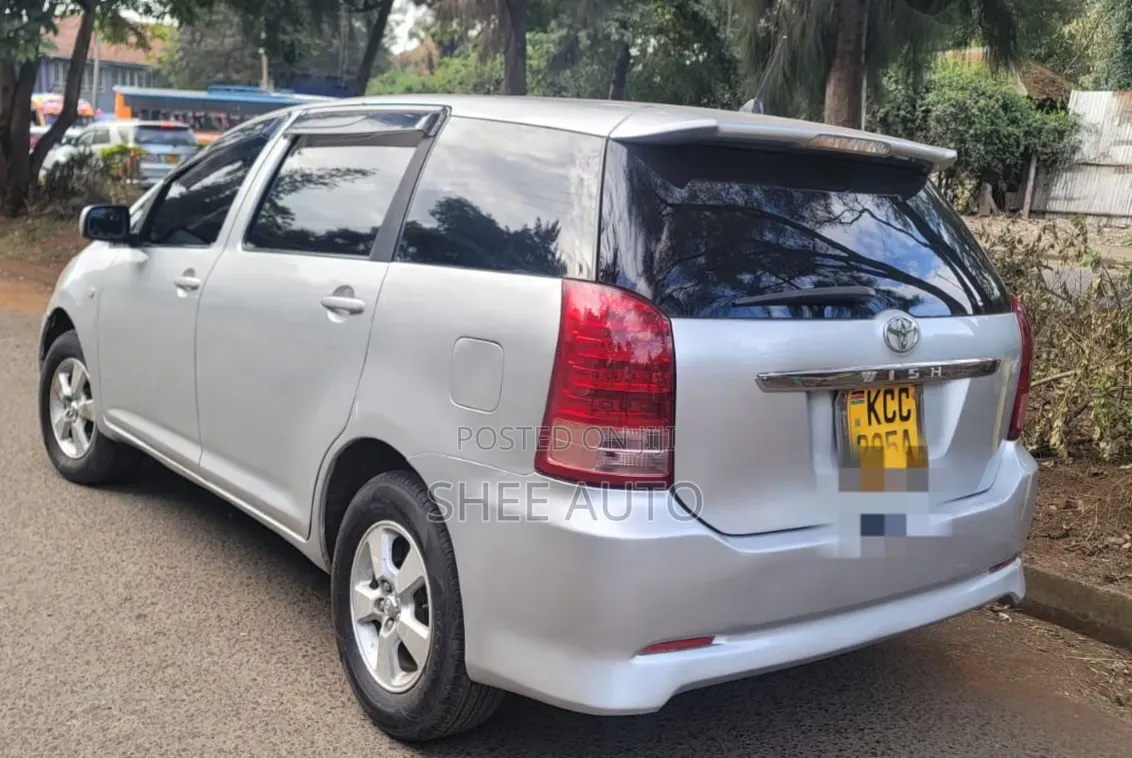 Toyota Wish 2008 Silver