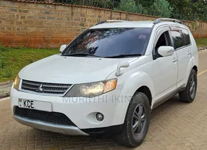 Mitsubishi Outlander 2009 White