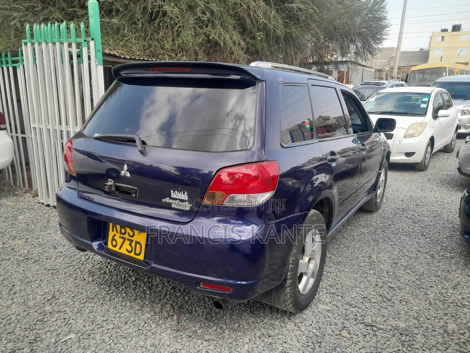 Mitsubishi Airtrek 2002 Blue