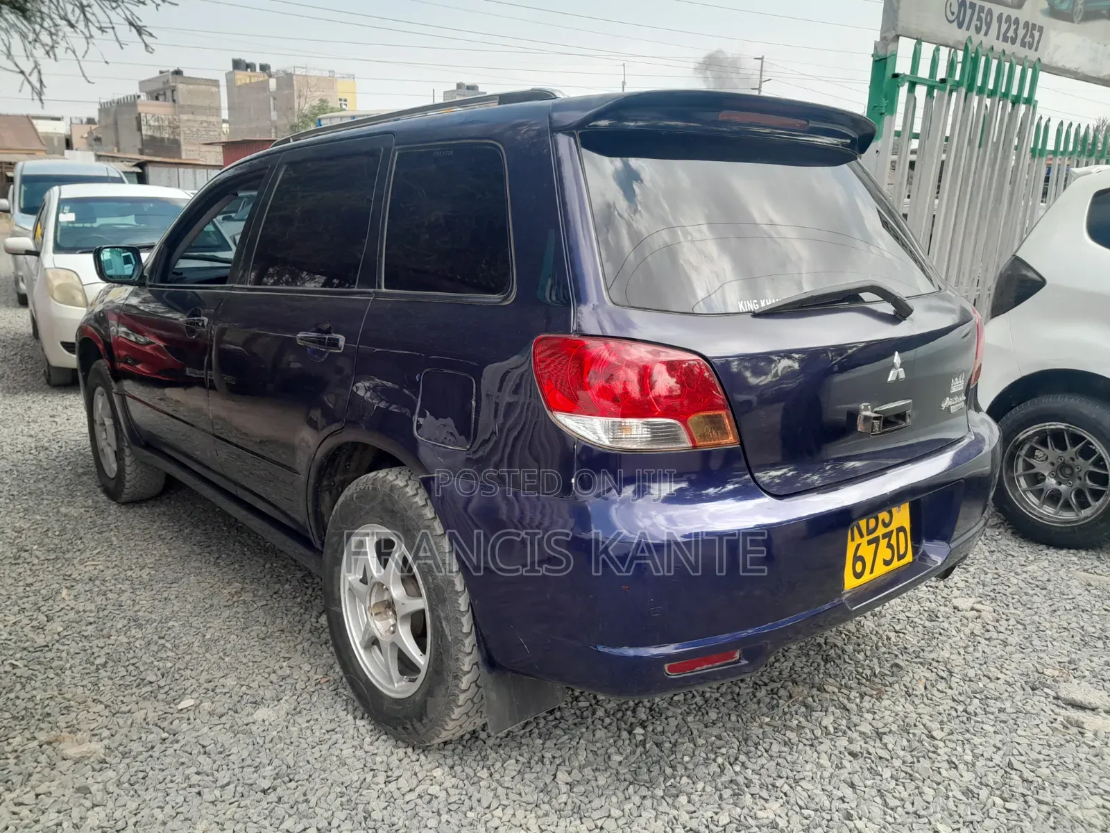 Mitsubishi Airtrek 2002 Blue