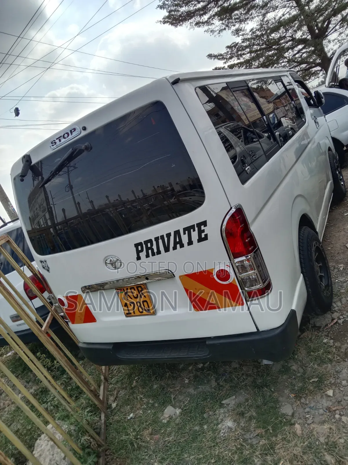 Toyota HiAce 2012 White