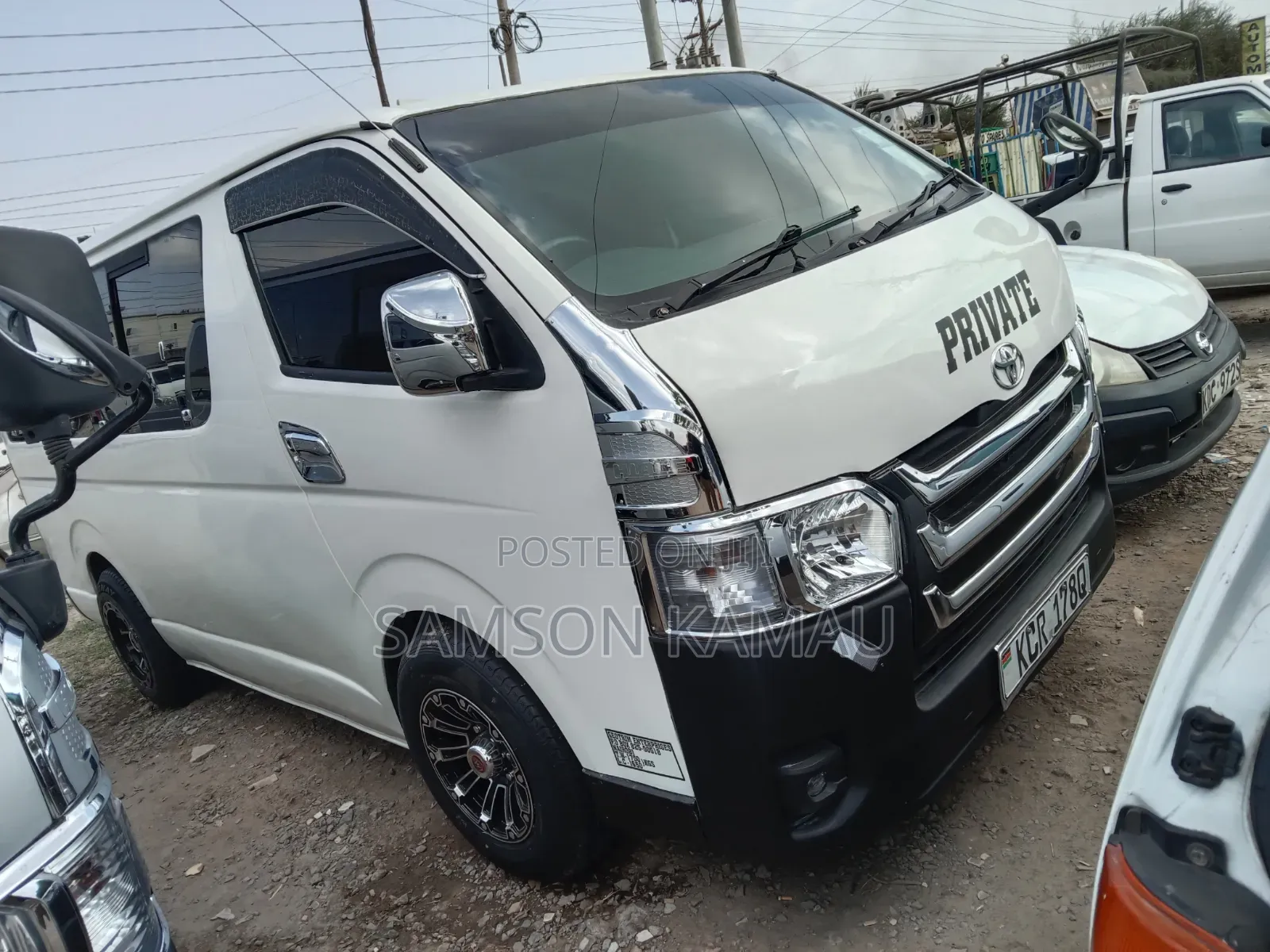 Toyota HiAce 2012 White