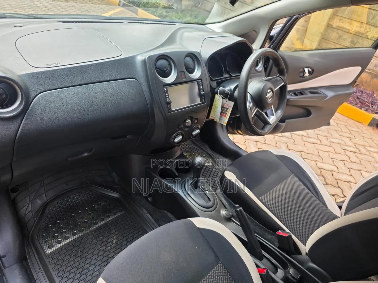 Nissan Note 2017 Black
