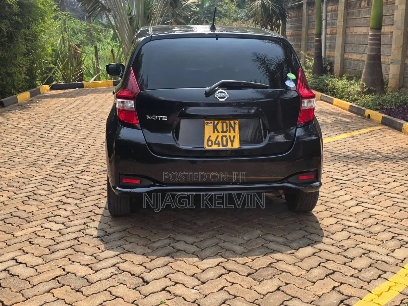 Nissan Note 2017 Black