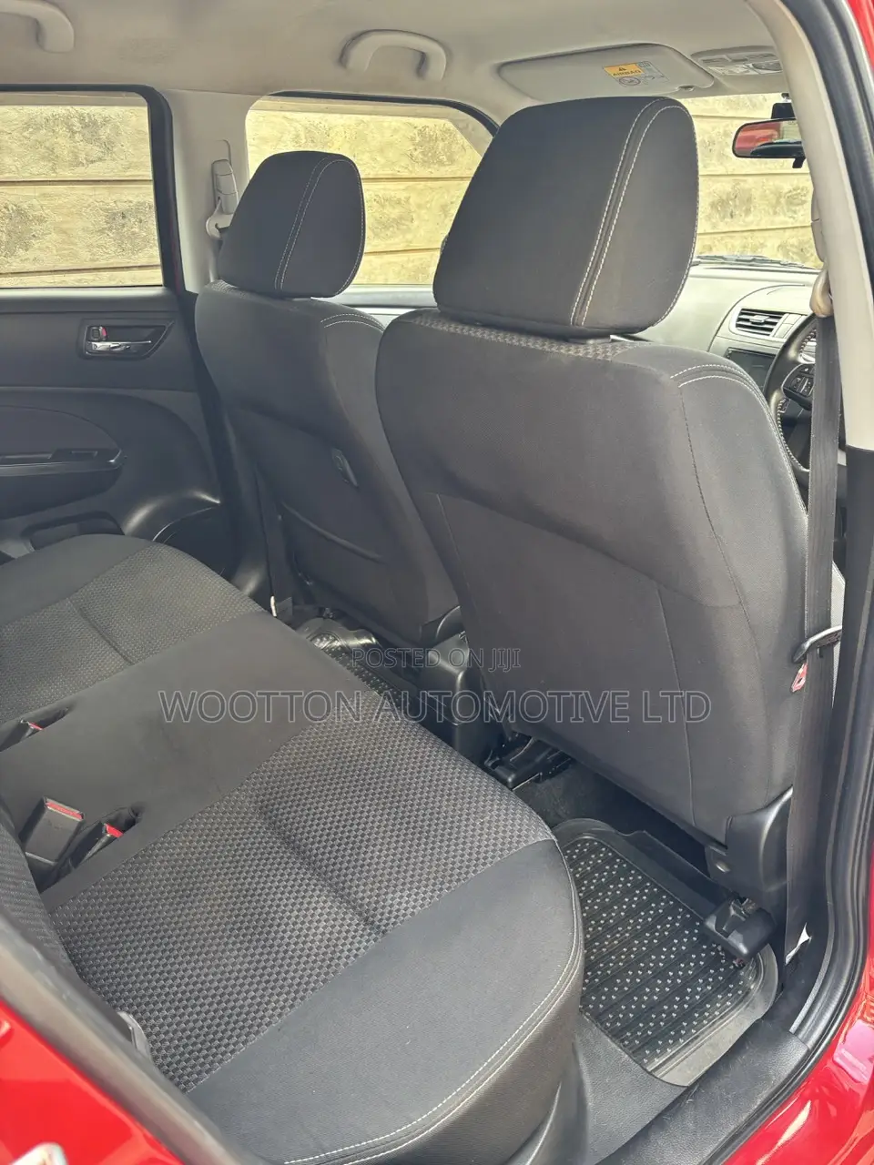 Suzuki Swift 2016 Red
