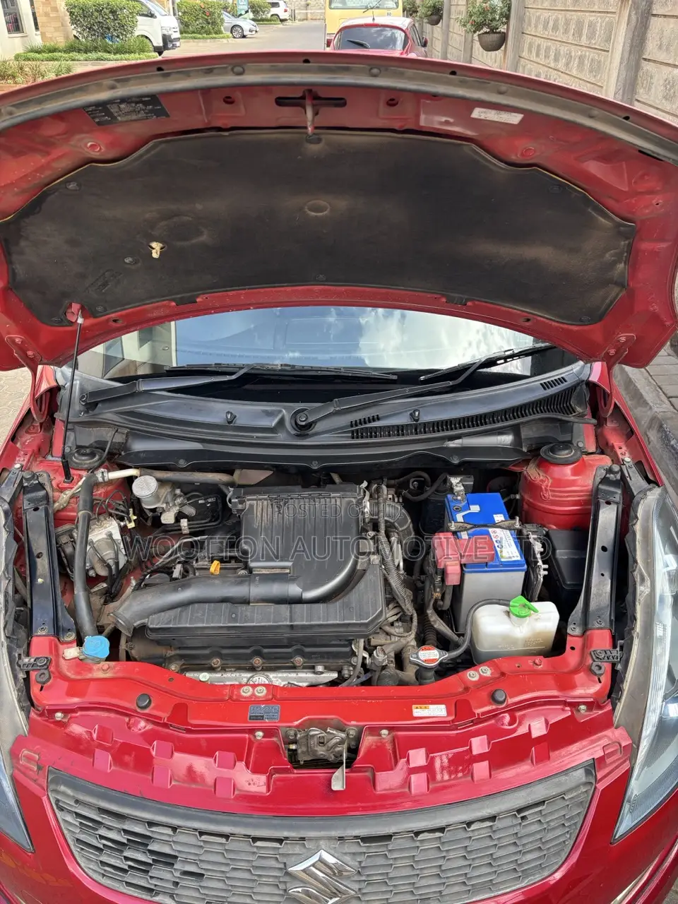 Suzuki Swift 2016 Red