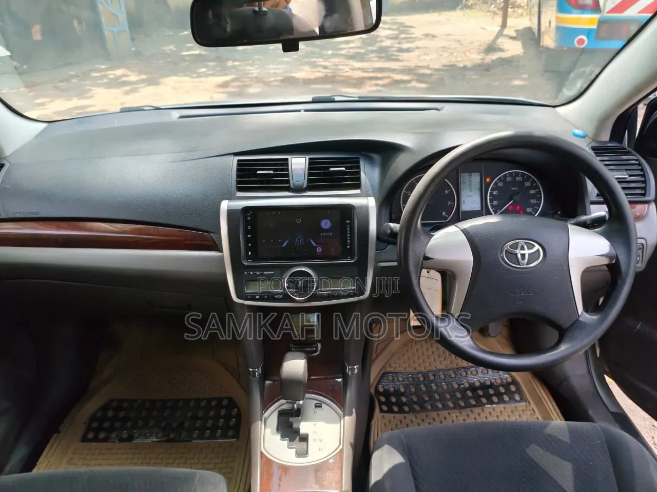 Toyota Allion 2015 Silver