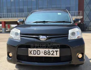 Toyota Sienta 2014 Black