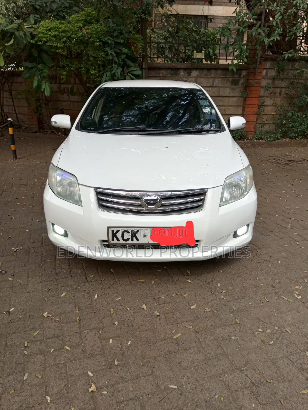 Toyota Axio 2009 White