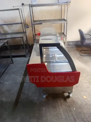 Commercial Stainless Steel Curved-Glass Meat Display Chiller