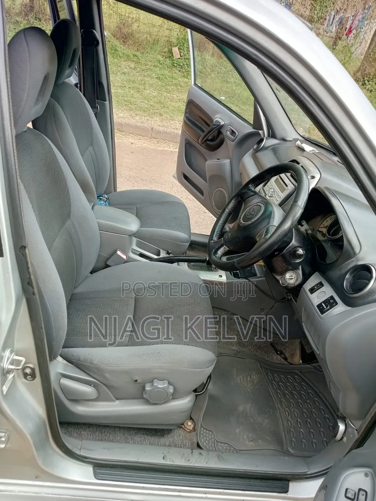 Toyota RAV4 2001 Silver