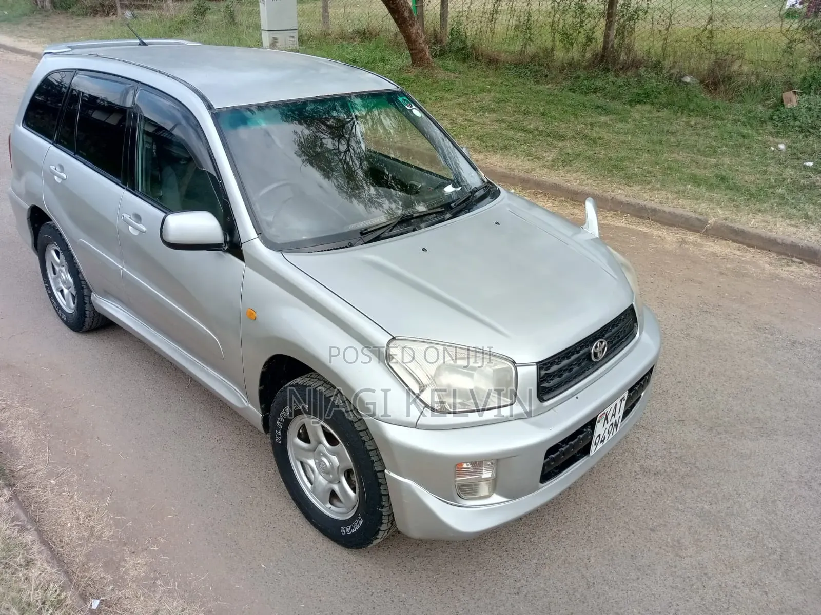 Toyota RAV4 2001 Silver