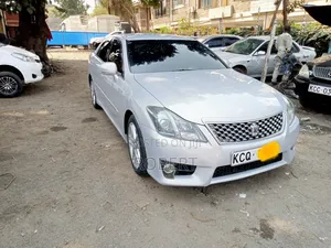 Toyota Crown 2012 Silver